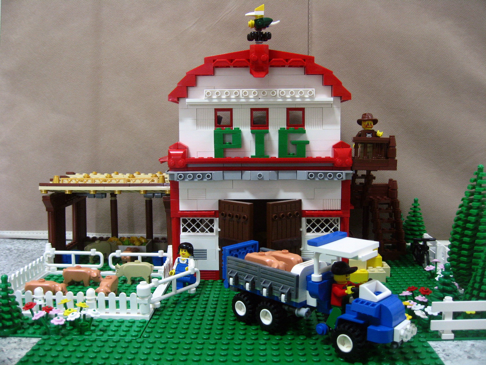 lego pig farm