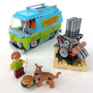 1_lego_scooby_300.jpg