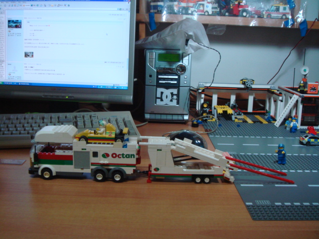 Lego octan race online car transporter