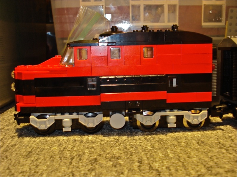 moc_red_jacket_passenger_diesel_3.jpg