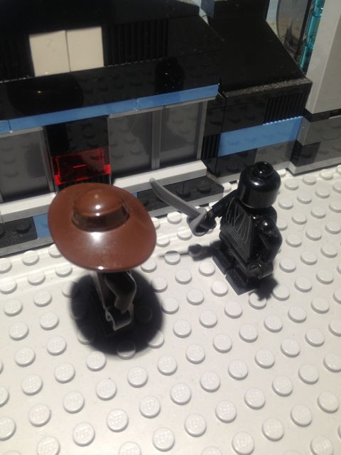 http://www.brickshelf.com/gallery/DarthPotato/MOCS/img_1048.jpg