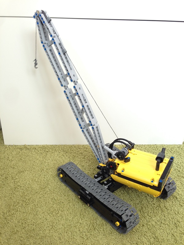 crawlercrane2.small.jpg