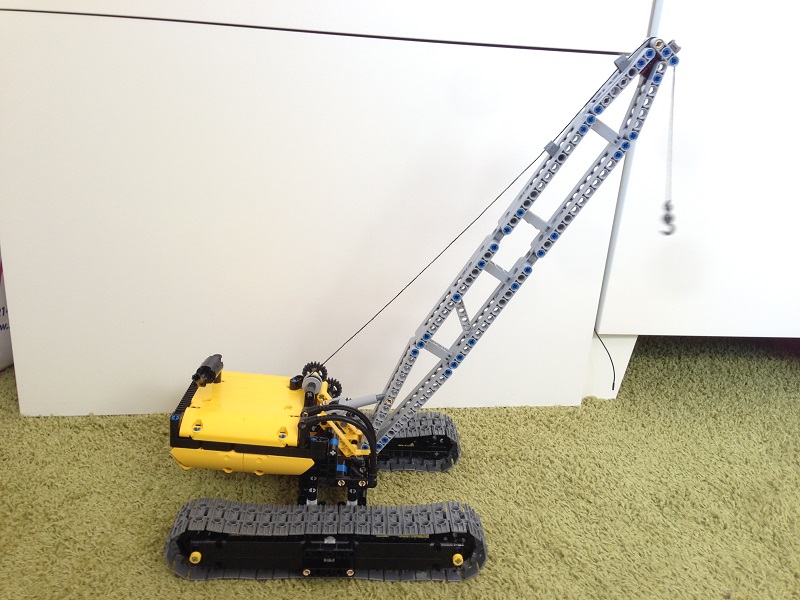 crawlercrane3.small.jpg