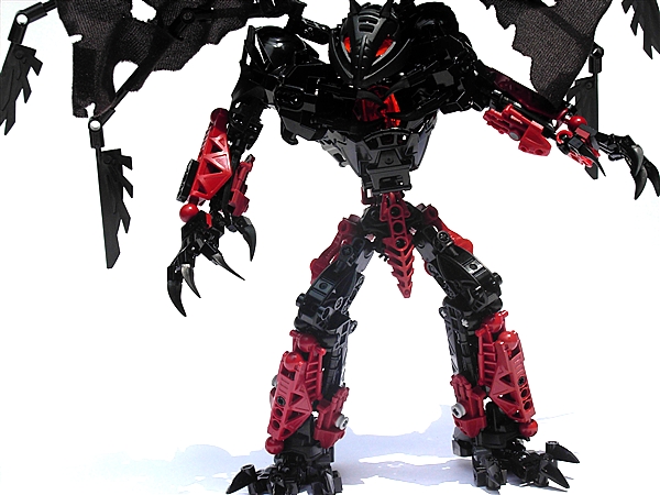 Makuta icarax discount