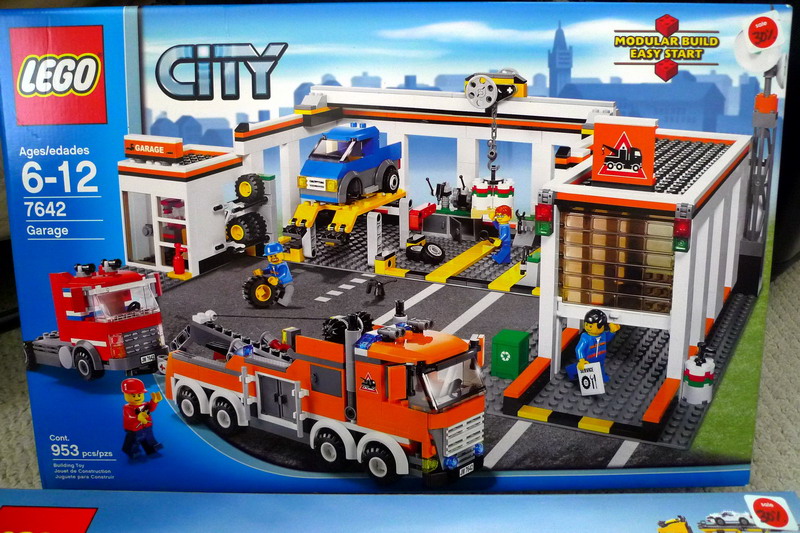 lego city garage 7642