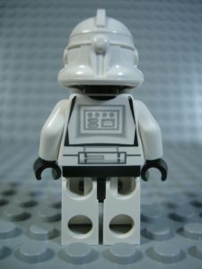 clone_trooper_ep3_rear.jpg