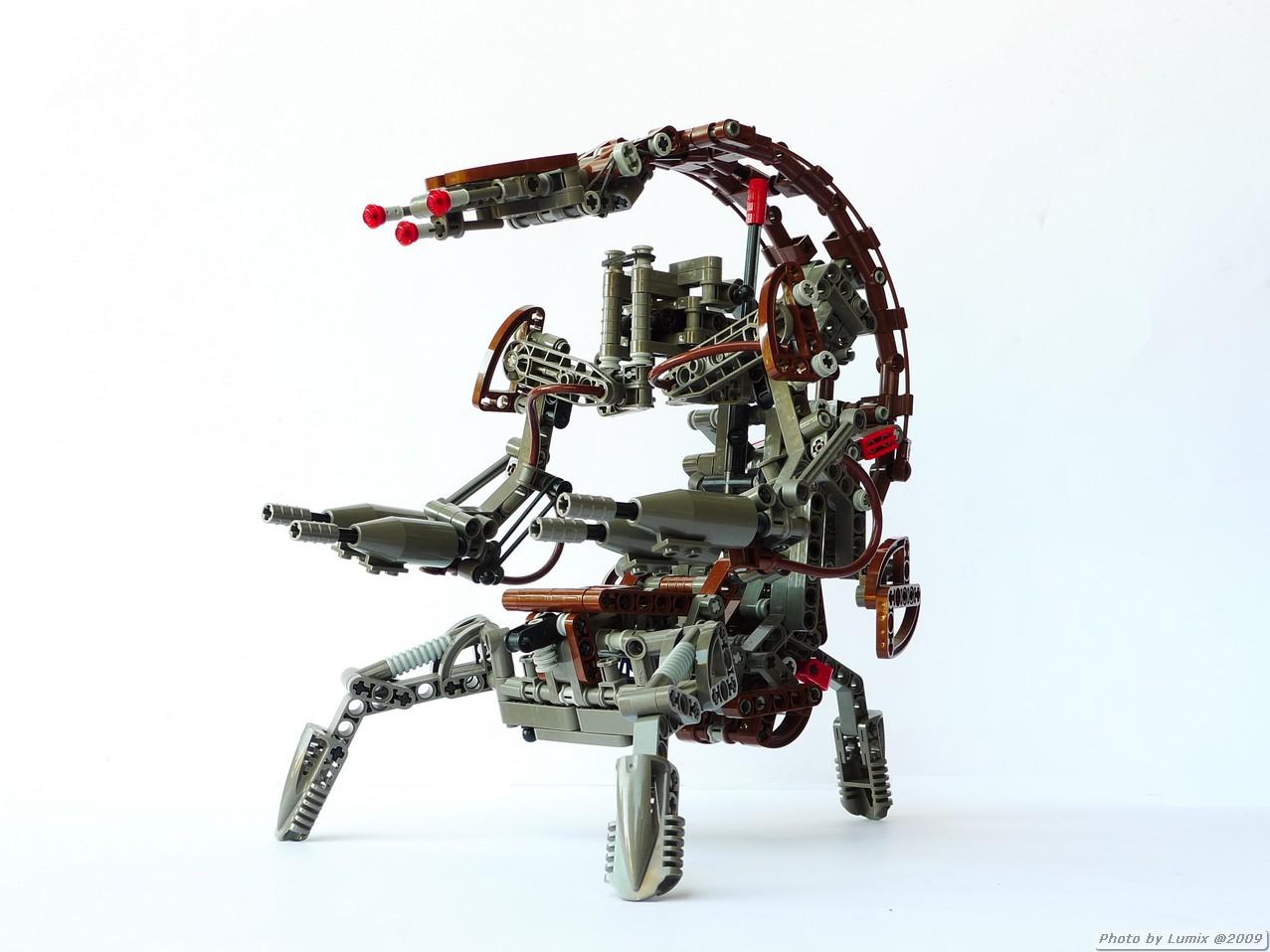 Anyone else think the new droidekas kinda suck? They don't even roll into a ball : lego