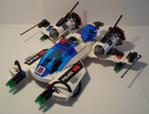lego police spaceship