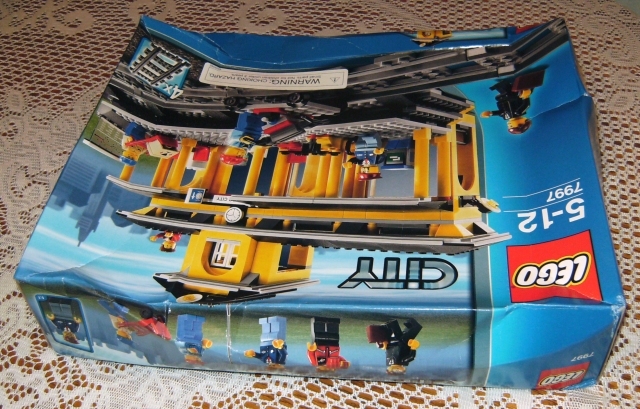 7997_05_lego_shop_at_home.jpg