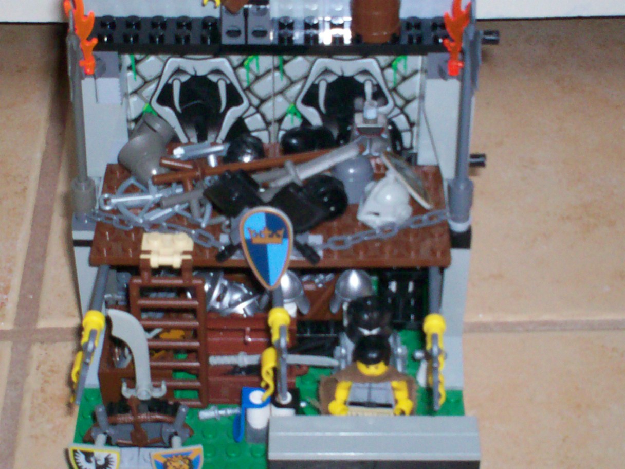 eurobricks_community_castle_armory_001.jpg