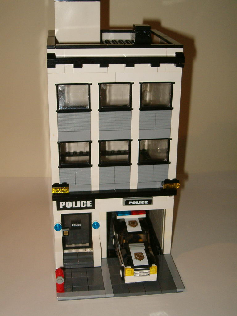 police01.jpg