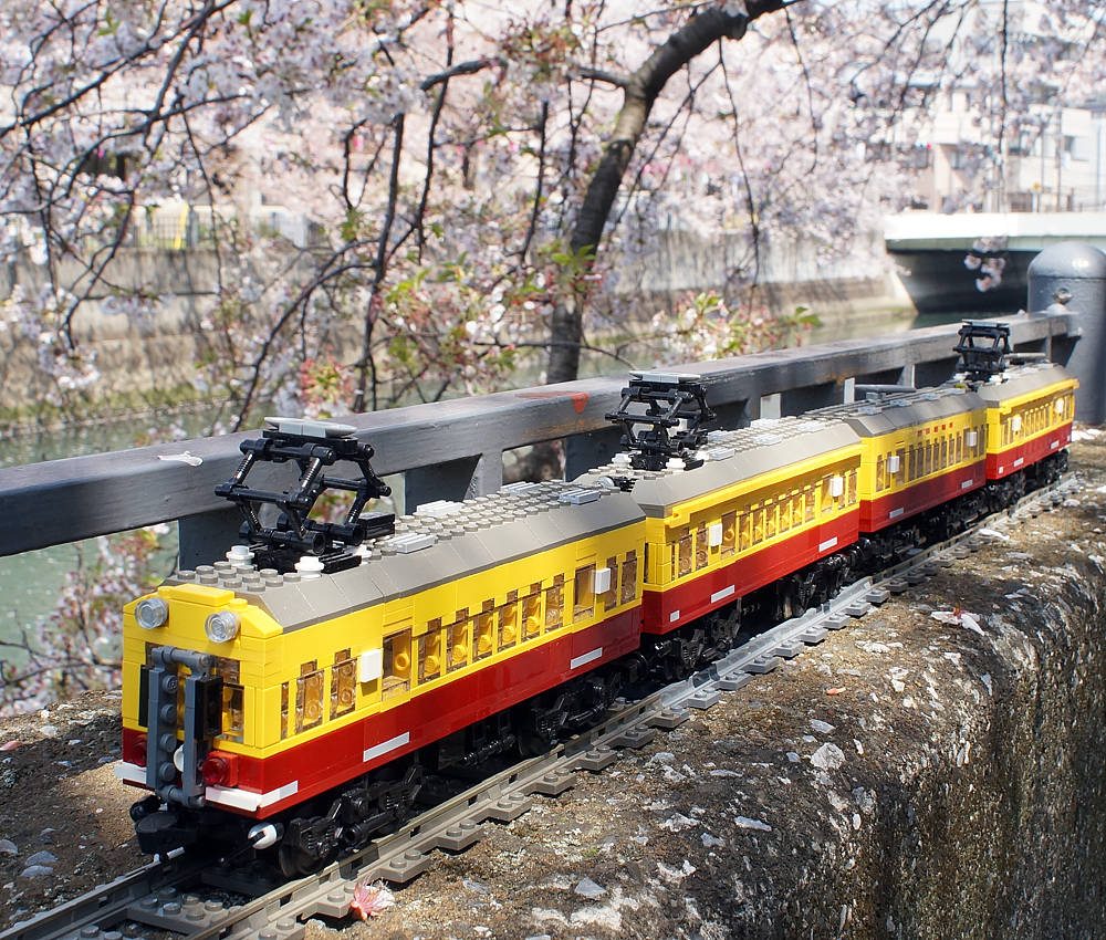 鉄道作品[日本形]】京阪特急1900形(2) 鴨川河畔に復活？ : Legoゲージ推進機構日報～レゴトレイン・ブログ