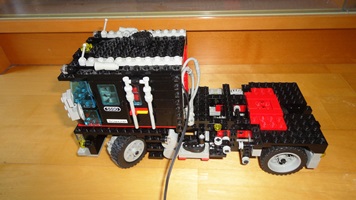 4x2 truck with 12-speed transmission