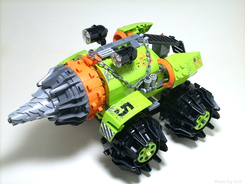 http://www.brickshelf.com/gallery/JohnnyT/OBZORbl/ThunderDriller/thdrob_resc_16.jpg