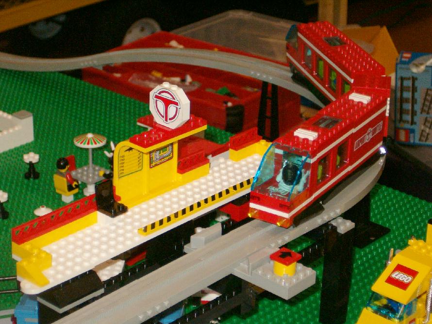 Brickshelf Gallery - Monorail.jpg