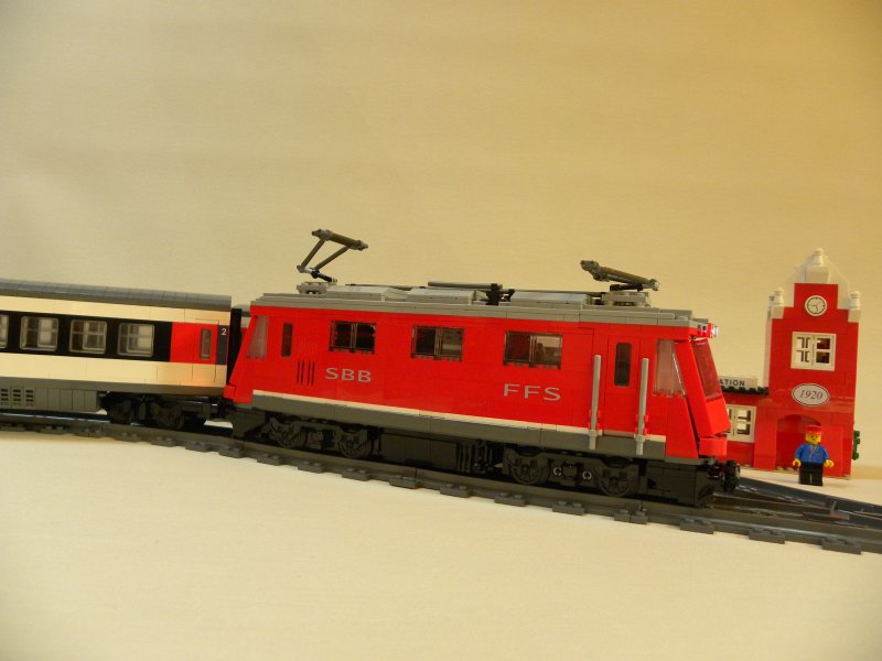 RE 4/4 II 11223 - LEGO Train Tech - Eurobricks Forums