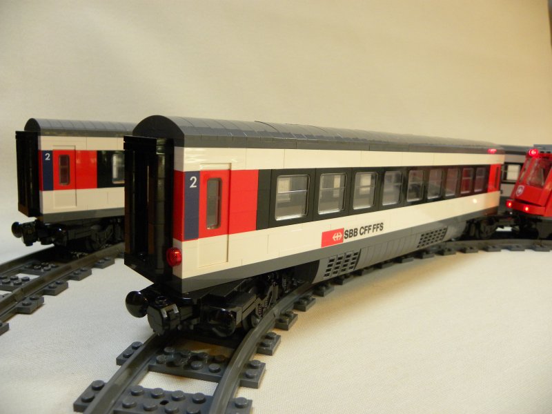 RE 4/4 II 11223 - LEGO Train Tech - Eurobricks Forums