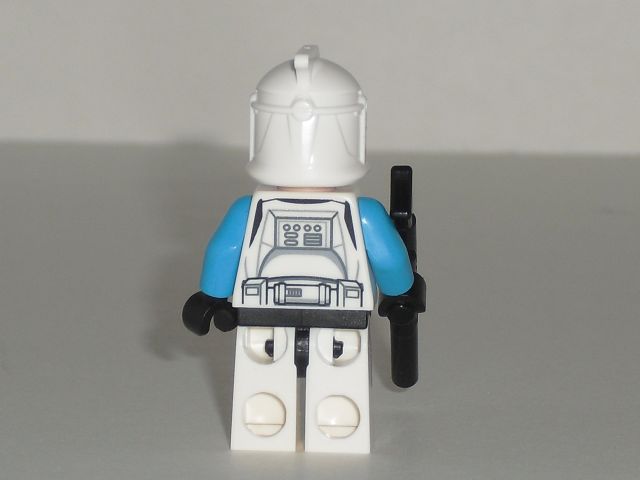 REVIEW: Clone Lieutenant - LEGO Star Wars - Eurobricks Forums