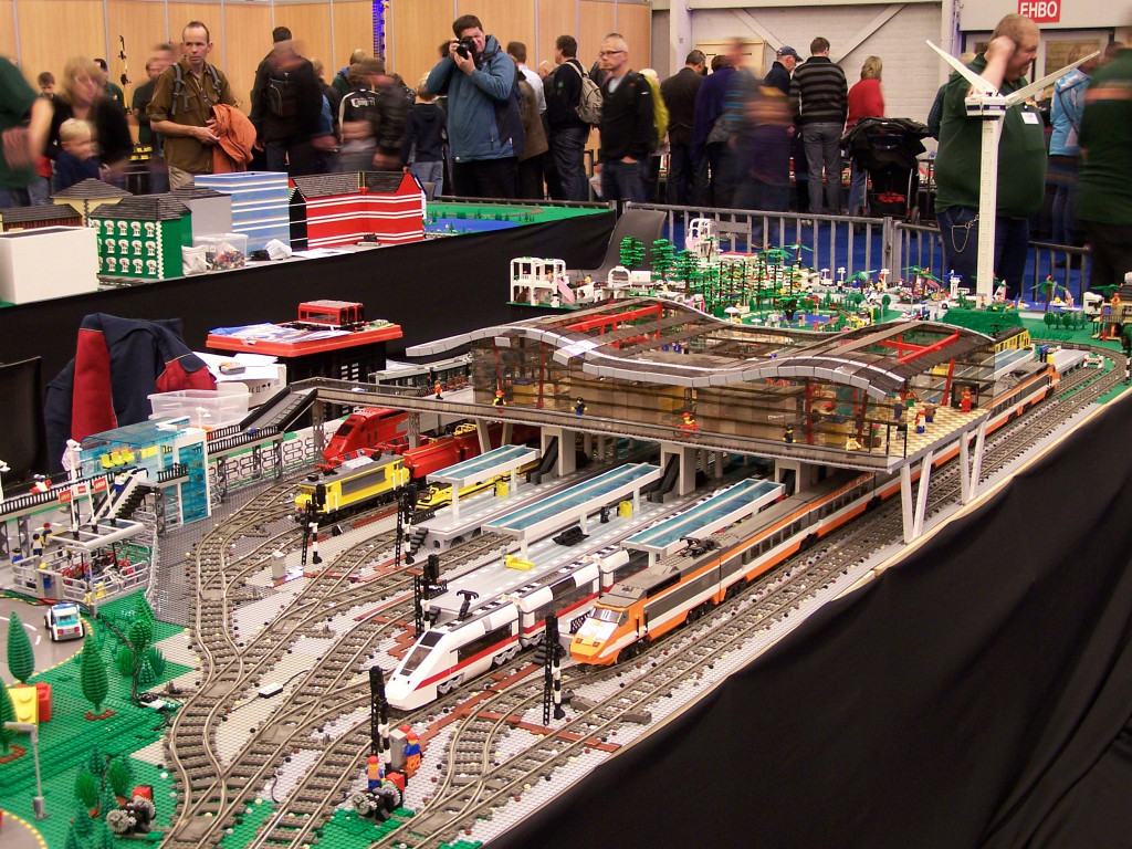 Brickshelf Gallery - lego-world-2010-lego-world-2010-trains-dutch ...