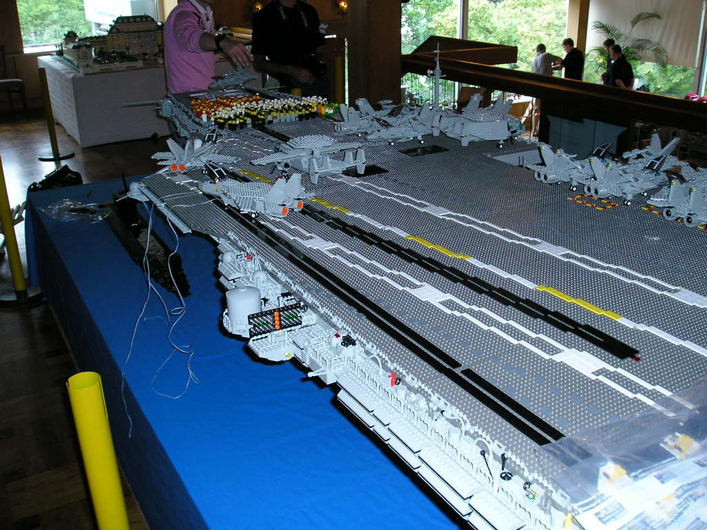 Brickshelf Gallery - uss_-028.jpg