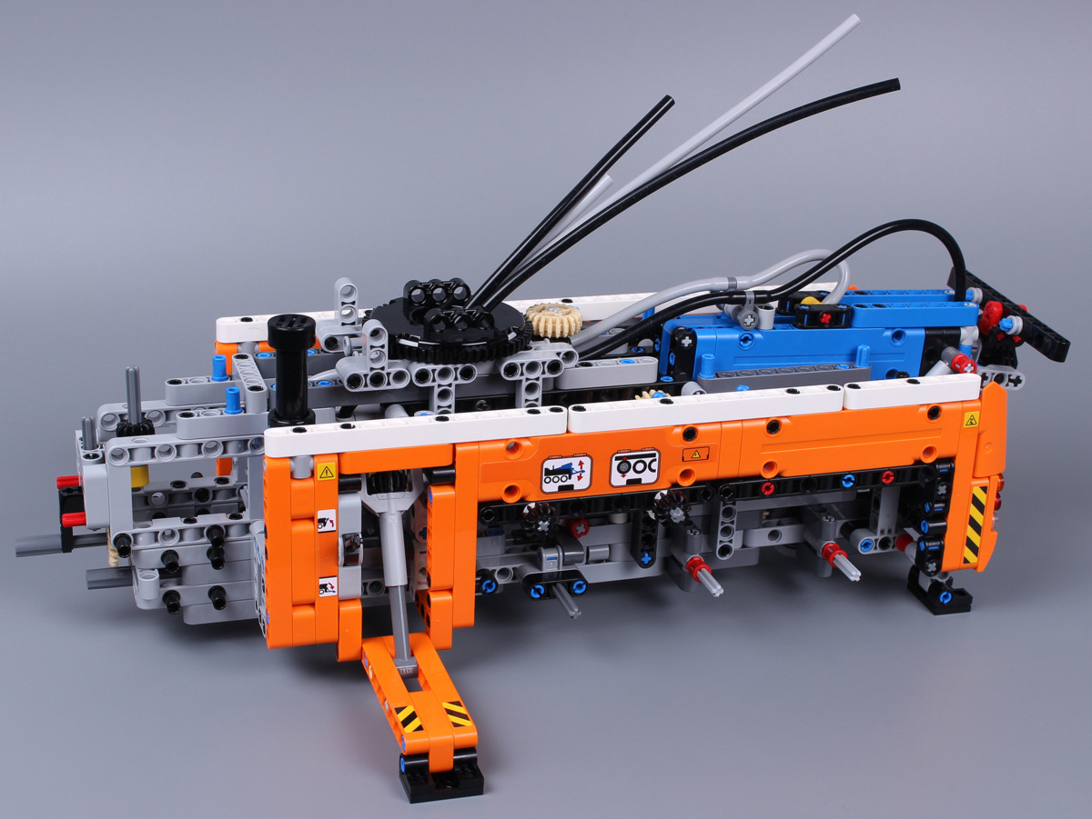 42128 LEGO Technic