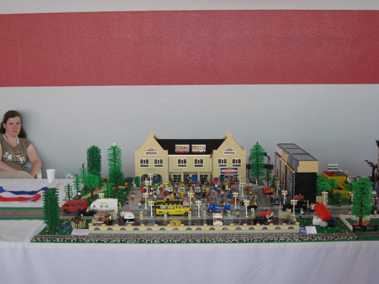 Brickshelf Gallery - 006.jpg