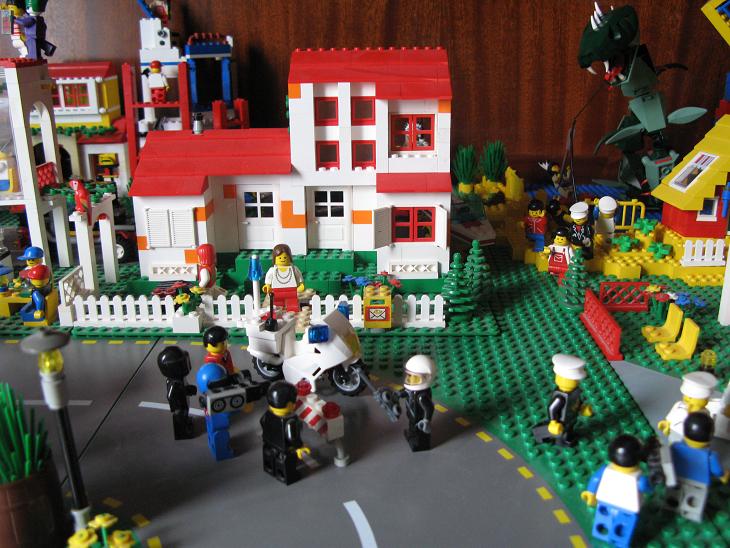 Show us your layout! - Page 4 - LEGO Town - Eurobricks Forums