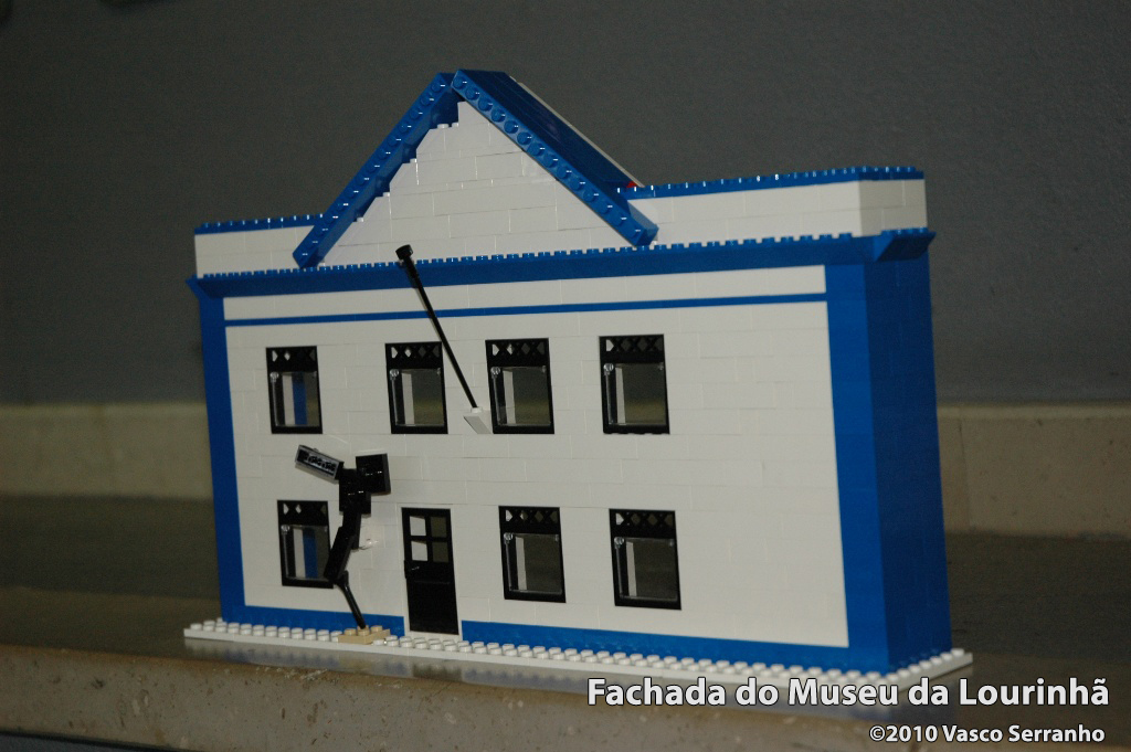museu_lourinha_fachada_04.jpg