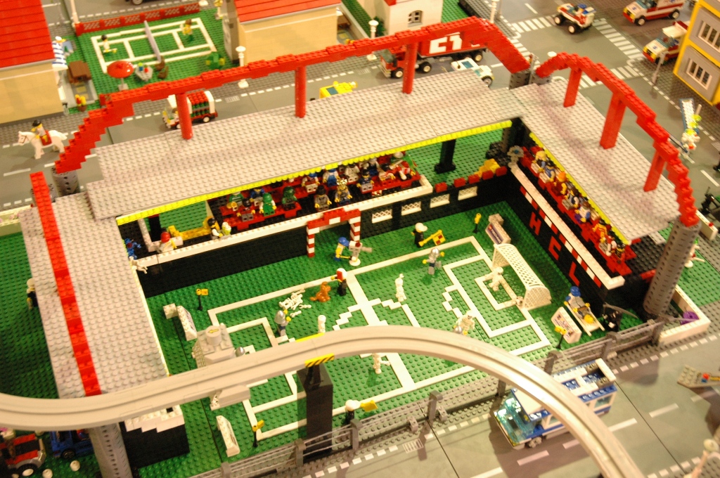 Brickshelf Gallery - brincka2010_city_039.jpg